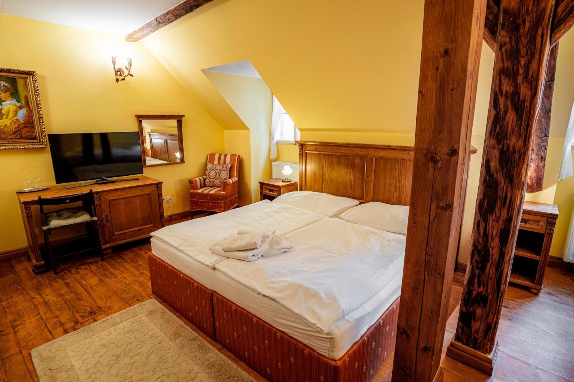 Penzion Cosmopolitan Ii. Banská Štiavnica Værelse billede